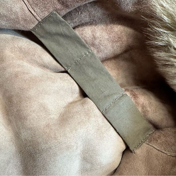 Donna Karan * Fall 2011 Runway Lamb Shearling Stole - Picture 14 of 16